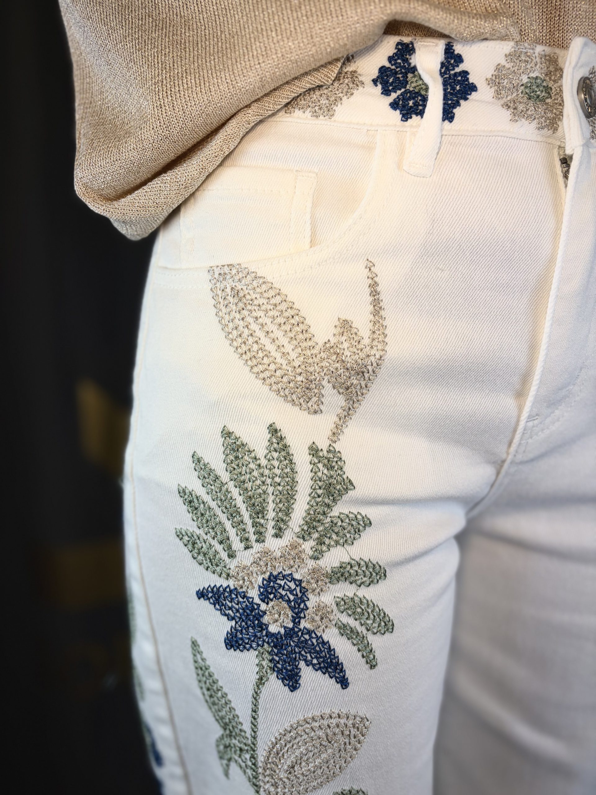 Jeans Bordados Color